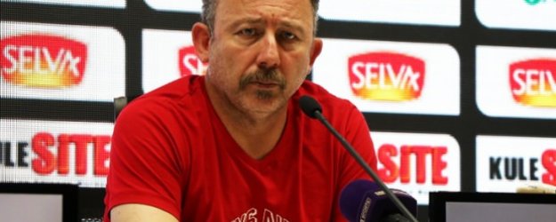 Konyaspor'da Sergen Yalçına övgüler yağıyor