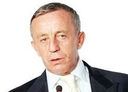 Ağaoğlu İki Müdürü Yedi