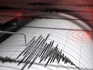 Akhisar'da deprem