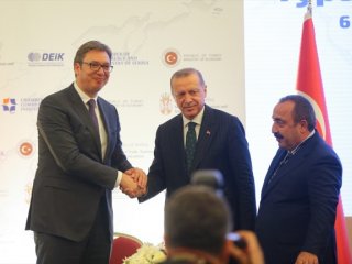 Vucic'ten Erdoğan'a teşekkür ve Türklere çağrı!