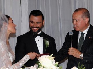 Ünlü sanatçının nikah şahidi oldu