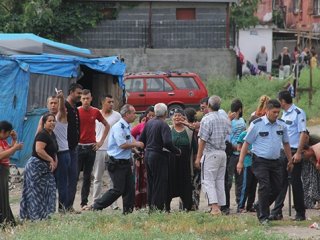 'Cono'lar ortalığı birbirine kattı!