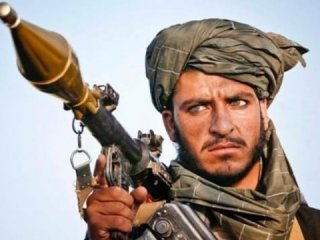 Taliban, Afganistan'da vilayeti ele geçirdi!