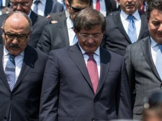 Hakan Albayrak'tan AK Parti ve Davutoğlu iddiası
