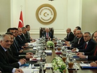 Ekonomide yeni bakanlıklar belli oldu
