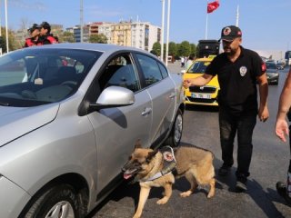 İstanbul'un giriş çıkışları tutuldu!