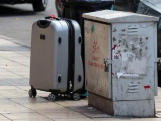 Kayseri'de lise önünde şüpheli valiz