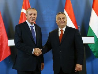Cumhurbaşkanı Erdoğan: Macaristan ile dayanışmamız örnek teşkil etmektedir