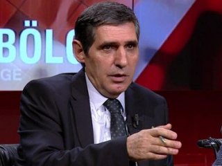 Türkgün yazarı Orhan Karataş’tan çarpıcı “öğrenci andı” yorumu