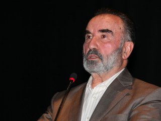 Hayrettin Karaman'dan çarpıcı Türk vatandaşlığı yazısı