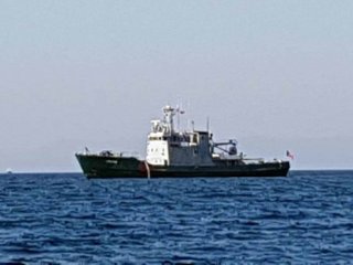 Yunan gemisi Kuşadası Körfezi’nde görüntülendi