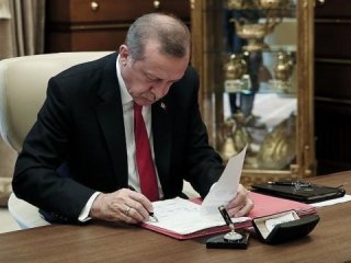 Cumhurbaşkanı Erdoğan 11 üniversiteye rektör atadı