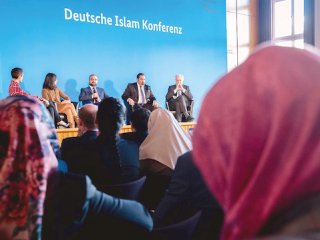 Almanya'da İslamsız 'İslam' konferansı