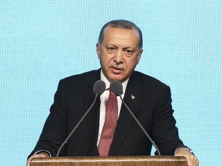 Cumhurbaşkanı Erdoğan: Ekonomik tetikçilere Osmanlı tokadını hep birlikte vuracağız