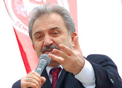 Zeybek'ten şaşırtan 12 Eylül çıkışı