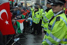 Londra'da İsrail protesto edildi