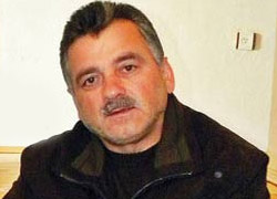 Yarışmadan kazandığı ev için mücadele etti