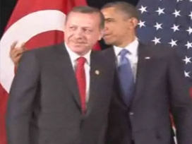 Obama'nın Davutoğlu'na yaptığı hareket