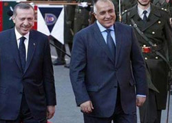 Türkçe 'merhaba asker' kriz yarattı