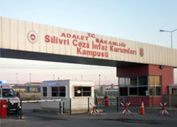 Gizli tanıkları tehdide 11 gözaltı