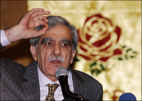 Ahmet Türk valiye meydan okudu!     