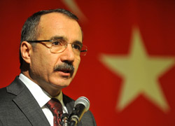 Ömer Dinçer Beyrut'ta