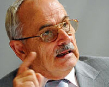 İhanete çanak tutmayın