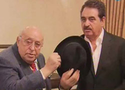 Tatlıses’ten Demirel’e sürpriz ziyaret