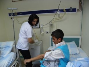 Kırıkkale'de öğrencisi servisi devrildi: 8 yaralı