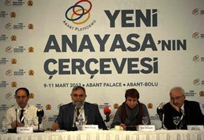 "Farklı dillerde eğitim hakkı tanınsın"