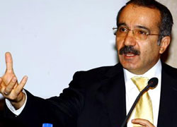 Bakandan sert çıkış!