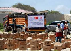 Somali'ye 15 ton ilaç, tıbbi malzeme, cihaz ve donanım gönderdi