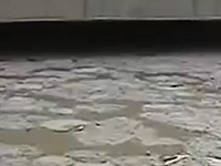 ANKARA'DA YAĞIŞ SONRASI ALT GEÇİT