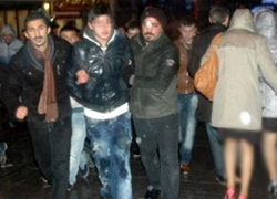 TAKSİM'DE TACİZ REZALETİ
