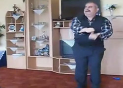 2011'İN BİRİNCİSİ HASAN DEDE