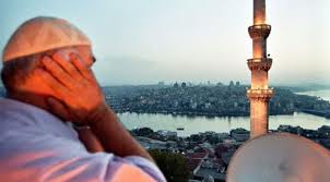 MİLLETVEKİLİ EZAN OKUDU