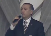 BASBAKAN RECEP TAYYIP ERDOGAN SEHITLER ICIN SIIR OKUDU
