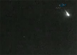 GÖKYÜZÜNDE METEOR ŞOV