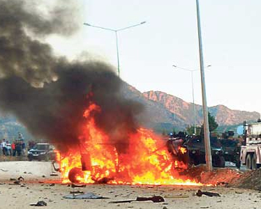 TUNCELİ'DE PATLAMA: 7 ŞEHİT