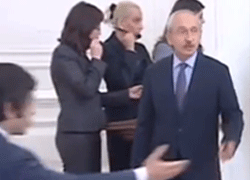 KILIÇDAROĞLU KÖŞK'TE YOLUNU ŞAŞIRDI