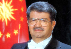 TURGUT ÖZAL'DAN VEHBİ KOÇ'A TARİHİ CEVAP