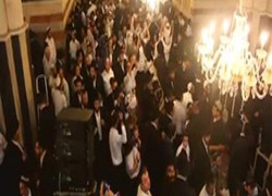 YAHUDİLER AHLAKSIZLIKTA SINIR TANIMIYOR