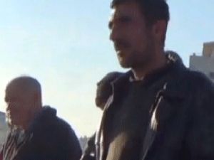 Kazayı Çekirdek Çitleyerek İzlediler