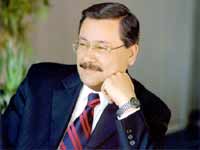 MELIH GOKCEK SECIM STARTI VERDI