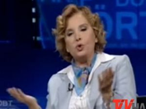 Nagehan Alçı İle Nazlı Ilıcak Birbirine Girdi
