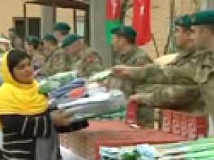 Türk Askeri Afgan Halkının Yanında