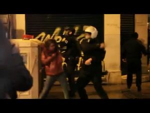 Berkin Eylemlerinde Polise Saldırı