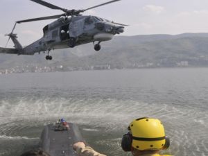 Türk Denizaltılarından Muhteşem Gösteri