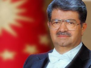 Turgut Özal Rahmetle Anıyoruz