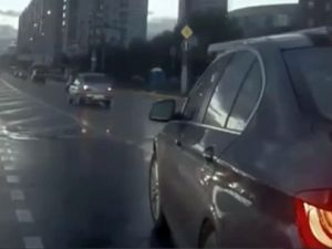 Dünya Hayalet Arabayı Konuşuyor!